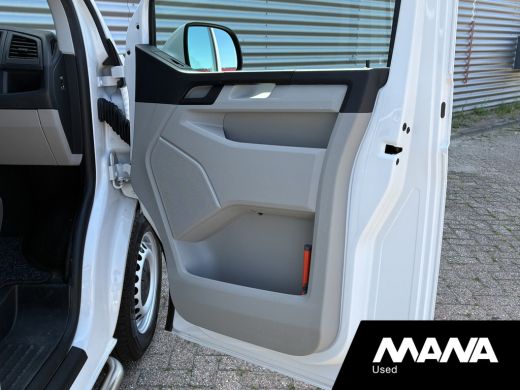 Volkswagen Transporter 2.0 TDI L1H1 Imperiaal Trekhaak Airco Carplay ActivLease financial lease