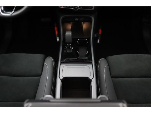 Volvo  EX40 Single Extended Ultra Black Edition Europa 82 kWh | Snel Beschikbaar | Panoramadak | Harman/Kardo... ActivLease financial lease