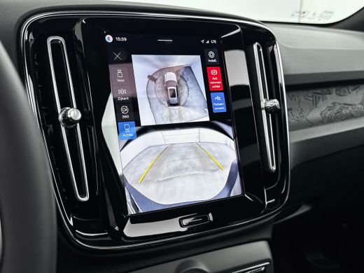 Volvo  EX40 Single Motor Extended Range 82kWh Plus | 19" | Panoramadak| Harman Kardon | 360 Camera | Getint G... ActivLease financial lease