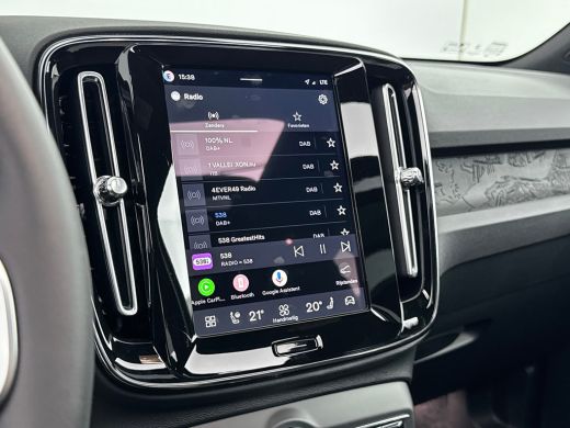 Volvo  EX40 Single Motor Extended Range 82kWh Plus | 19" | Panoramadak| Harman Kardon | 360 Camera | Getint G... ActivLease financial lease