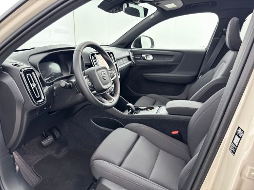 Volvo  EX40 Single Motor Extended Range 82kWh Plus | 19" | Panoramadak| Harman Kardon | 360 Camera | Getint G... ActivLease financial lease