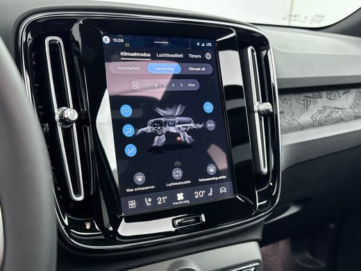 Volvo  EX40 Single Motor Extended Range 82kWh Plus | 19" | Panoramadak| Harman Kardon | 360 Camera | Getint G... ActivLease financial lease