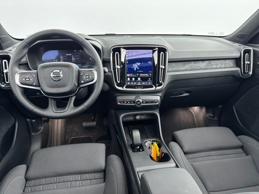 Volvo  EX40 Single Motor Extended Range Plus Black Ed. 82 kWh | 20" | Panoramadak | 360 Camera | Harman Kardo... ActivLease financial lease
