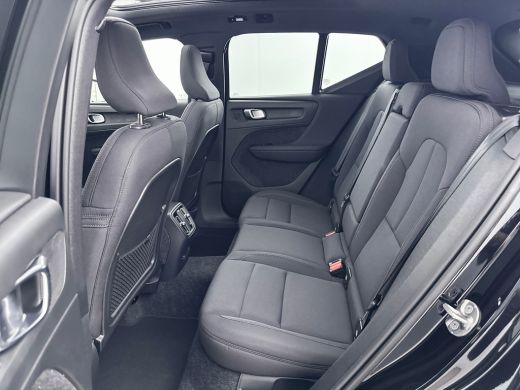 Volvo  EX40 Single Motor Extended Range Plus Black Ed. 82 kWh | 20" | Panoramadak | 360 Camera | Harman Kardo... ActivLease financial lease