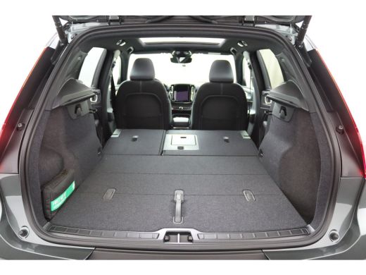 Volvo  EX40 Single Motor Extended Range Ultra Europa 82 kWh | Snel Beschikbaar | Panoramadak | 360&deg; Camera | ... ActivLease financial lease