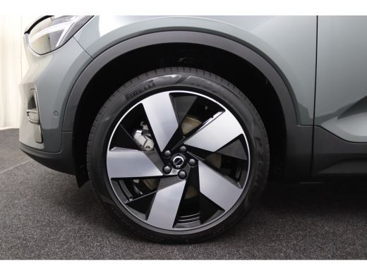 Volvo  EX40 Single Motor Extended Range Ultra Europa 82 kWh | Snel Beschikbaar | Panoramadak | 360&deg; Camera | ... ActivLease financial lease