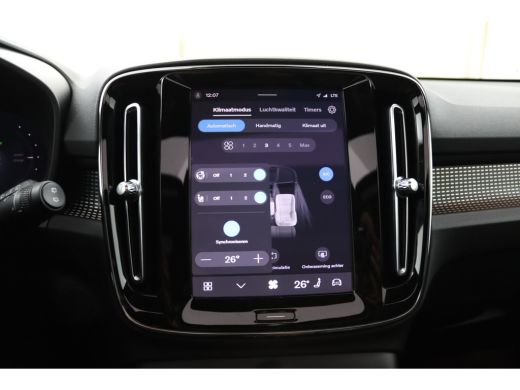 Volvo  EX40 Single Motor Extended Range Ultra Europa 82 kWh | Snel Beschikbaar | Panoramadak | 360&deg; Camera | ... ActivLease financial lease