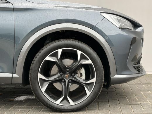 CUPRA Formentor 1.4 e-Hybrid Performance / PHEV / 19" Velgen / 3 fasen Laden / Camera / Apple Carplay / Android A... ActivLease financial lease