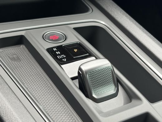 CUPRA Formentor 1.4 e-Hybrid Performance / PHEV / 19" Velgen / 3 fasen Laden / Camera / Apple Carplay / Android A... ActivLease financial lease