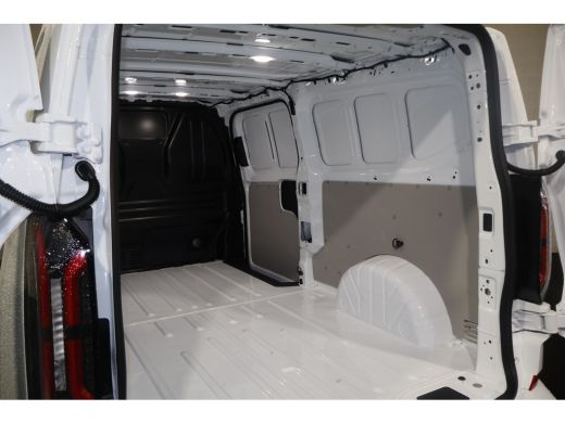 Ford E-Transit Custom L2 H1 Limited 71 kWh B&O Sound ActivLease financial lease