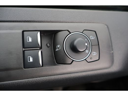 Ford E-Transit Custom L2 H1 Limited 71 kWh B&O Sound ActivLease financial lease