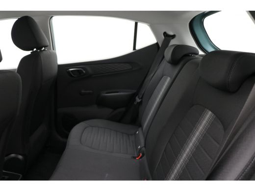 Hyundai i10 1.0 Comfort Smart / Navigatie / Camera / Apple Carplay & Android Auto / Bluetooth / Airco / ActivLease financial lease