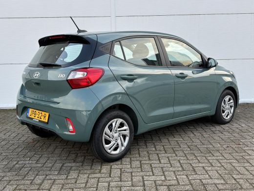 Hyundai i10 1.0 Comfort Smart / Navigatie / Camera / Apple Carplay & Android Auto / Bluetooth / Airco / ActivLease financial lease