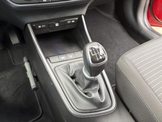 Hyundai i20 1.0 T-GDI Comfort / Cruise control / Apple Carplay/Android Auto / Rijstrooksensor met correctie /... ActivLease financial lease