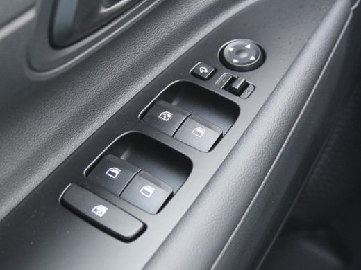 Hyundai i20 1.0 T-GDI Comfort Smart / Navigatie + Apple Carplay/Android Auto / Cruise Control / Airco / Achte... ActivLease financial lease