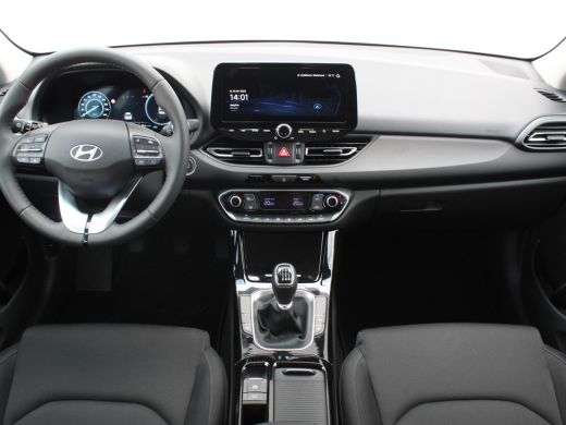 Hyundai i30 1.0 T-GDi MHEV Comfort / Navigatie + Android Auto/Apple Carplay / DAB / Climate Control / Cruise ... ActivLease financial lease