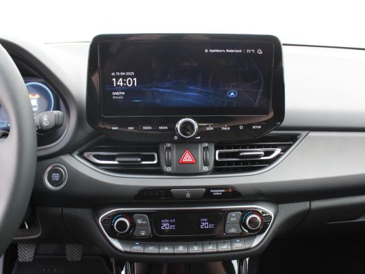 Hyundai i30 1.0 T-GDi MHEV Comfort / Navigatie + Android Auto/Apple Carplay / DAB / Climate Control / Cruise ... ActivLease financial lease