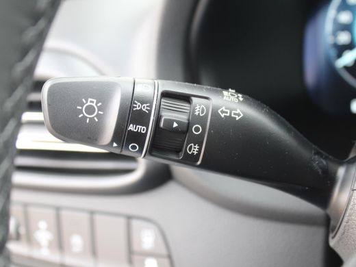 Hyundai i30 1.0 T-GDi MHEV Comfort / Navigatie + Android Auto/Apple Carplay / DAB / Climate Control / Cruise ... ActivLease financial lease