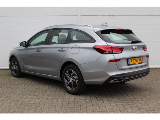 Hyundai i30 1.0 T-GDi MHEV Comfort Smart / Navigatie + Apple Carplay/Android Auto / Climate Control / Achteru... ActivLease financial lease