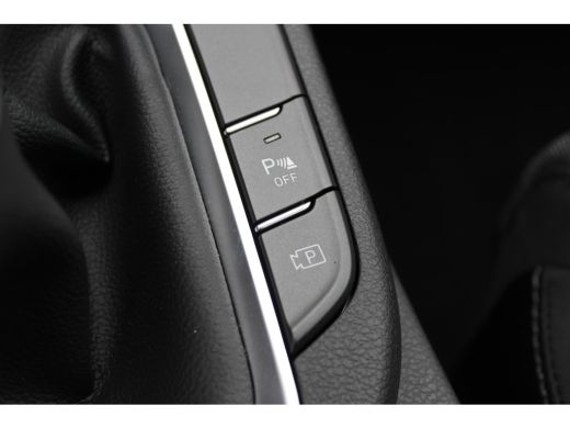 Hyundai i30 1.0 T-GDi MHEV Comfort Smart / Navigatie + Apple Carplay/Android Auto / Climate Control / Achteru... ActivLease financial lease