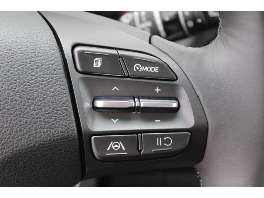 Hyundai i30 1.0 T-GDi MHEV Comfort Smart / Navigatie + Apple Carplay/Android Auto / Climate Control / Achteru... ActivLease financial lease