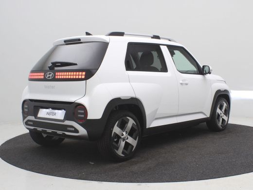 Hyundai Inster Evolve Sky 49 kWh ** Nieuw uit voorraad leverbaar **  / Warmtepomp / Stoel- & Stuurverwarming / C... ActivLease financial lease