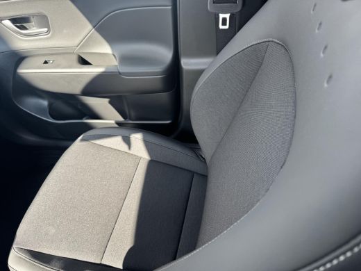 Hyundai Kona 1.6 GDI HEV Comfort Plus ** Nieuw uit voorraad leverbaar ** ActivLease financial lease