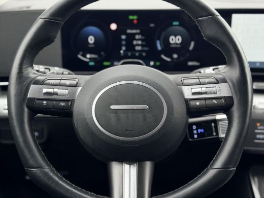 Hyundai Kona 1.6 GDI HEV Comfort Smart / Fabrieksgarantie tot 2-2030 / Stoel- & Stuurverwarming / Navigatie / ... ActivLease financial lease