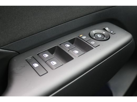 Hyundai Kona 1.6 GDI HEV Comfort Smart &euro;4000,- korting !! | Nieuw uit voorraad leverbaar | ActivLease financial lease