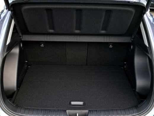 Hyundai Kona 1.6 GDI HEV Comfort Smart / Voorstoelen verwarmd / Apple Carplay/Android Auto / Navigatiesysteem/ ActivLease financial lease