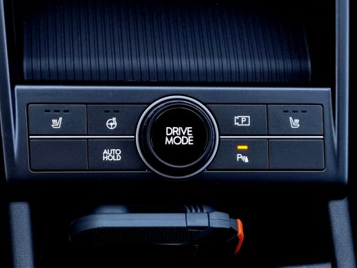Hyundai Kona 1.6 GDI HEV Comfort Smart / Voorstoelen verwarmd / Apple Carplay/Android Auto / Navigatiesysteem/ ActivLease financial lease