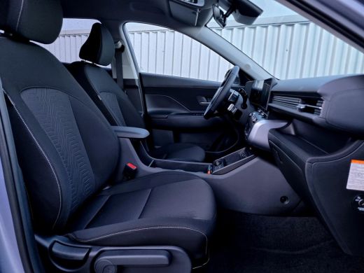 Hyundai Kona 1.6 GDI HEV Comfort Smart / Voorstoelen verwarmd / Apple Carplay/Android Auto / Navigatiesysteem/ ActivLease financial lease