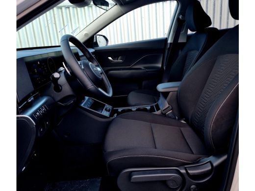 Hyundai Kona 1.6 GDI HEV Comfort Smart / Voorstoelen verwarmd / Apple Carplay/Android Auto / Navigatiesysteem/ ActivLease financial lease