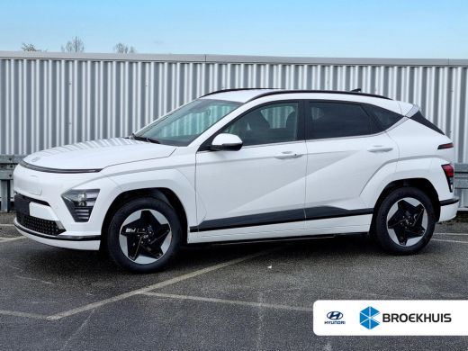 Hyundai Kona Comfort Smart 65.4 kWh WVB / Navigatie / Blind-Spot Collision-Avoidance Assist / Adaptieve Cruise... ActivLease financial lease