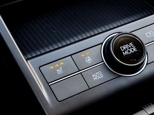 Hyundai Kona Comfort Smart 65.4 kWh WVB / Navigatie / Blind-Spot Collision-Avoidance Assist / Adaptieve Cruise... ActivLease financial lease