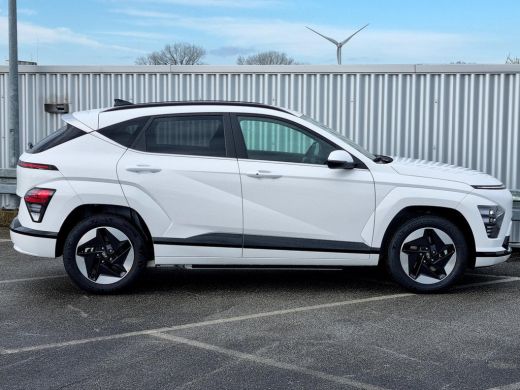 Hyundai Kona Comfort Smart 65.4 kWh WVB / Navigatie / Blind-Spot Collision-Avoidance Assist / Adaptieve Cruise... ActivLease financial lease