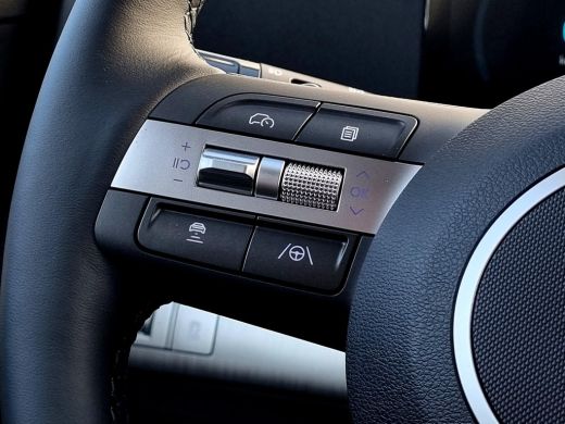 Hyundai Kona Comfort Smart 65.4 kWh WVB / Navigatie / Blind-Spot Collision-Avoidance Assist / Adaptieve Cruise... ActivLease financial lease