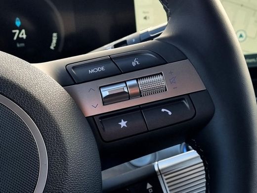 Hyundai Kona Comfort Smart 65.4 kWh WVB / Navigatie / Blind-Spot Collision-Avoidance Assist / Adaptieve Cruise... ActivLease financial lease