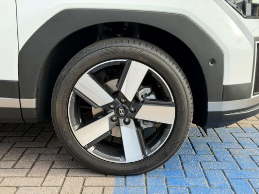 Hyundai Santa Fe 1.6 T-GDI HEV Premium 7p / Nieuw op Voorraad / Ledere Bekleding / 7 Persoons / Vol Uitgerust met ... ActivLease financial lease