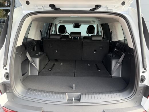 Hyundai Santa Fe 1.6 T-GDI HEV Premium 7p / Nieuw op Voorraad / Ledere Bekleding / 7 Persoons / Vol Uitgerust met ... ActivLease financial lease