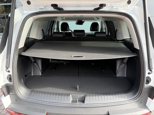 Hyundai Santa Fe 1.6 T-GDI HEV Premium 7p / Nieuw op Voorraad / Ledere Bekleding / 7 Persoons / Vol Uitgerust met ... ActivLease financial lease