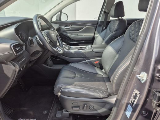Hyundai Santa Fe 1.6 T-GDI PHEV Premium / AWD / Fabrieksgarantie tot 1/7/2027 / Dealer onderhouden  / EAER 58km / ... ActivLease financial lease