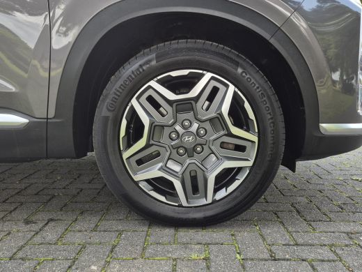 Hyundai Santa Fe 1.6 T-GDI PHEV Premium / AWD / Fabrieksgarantie tot 1/7/2027 / Dealer onderhouden  / EAER 58km / ... ActivLease financial lease