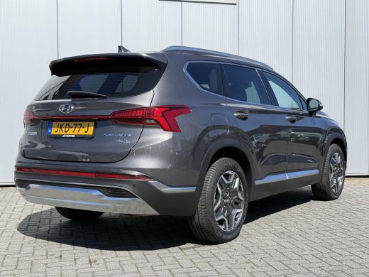 Hyundai Santa Fe 1.6 T-GDI PHEV Premium / AWD / Fabrieksgarantie tot 1/7/2027 / Dealer onderhouden  / EAER 58km / ... ActivLease financial lease