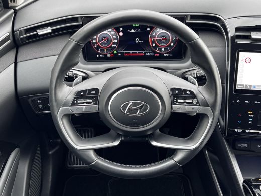 Hyundai Tucson 1.6 T-GDI PHEV Comfort Smart 4WD / Fabrieksgarantie tot 02-2027 / Afn. trekhaak 1.350 kg / Naviga... ActivLease financial lease