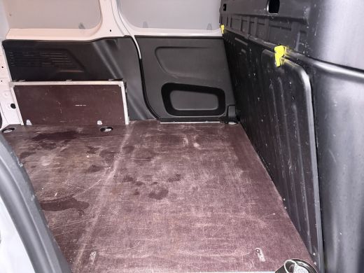 Opel Combo 1.5D L1 130pk automaat | Achteruitrijcamera | Cruise control | Dodehoek detectie ActivLease financial lease