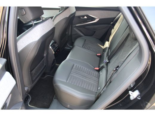 Peugeot 3008 GT 1.6 Plug-In Hybrid AGR-Stoelen | 360 Graden Camera | Adaptive Cruise Control | Alcantara | Tre... ActivLease financial lease