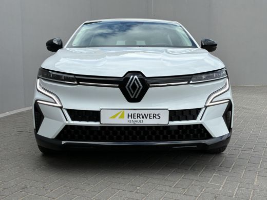 Renault Megane E-Tech E-Tech EV40 Boost Charge Equilibre / SOH 93,25% / All Season Banden / Navigatie via Apple Carplay... ActivLease financial lease
