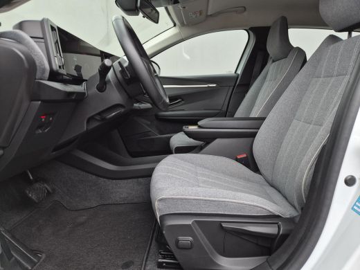 Renault Megane E-Tech E-Tech EV40 Boost Charge Equilibre / SOH 93,25% / All Season Banden / Navigatie via Apple Carplay... ActivLease financial lease