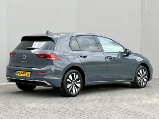 Volkswagen Golf Variant 1.5 TSI R-Line Edition / Airco / Stuur & Stoelverwarming / Adaptive cruise control / hill... ActivLease financial lease